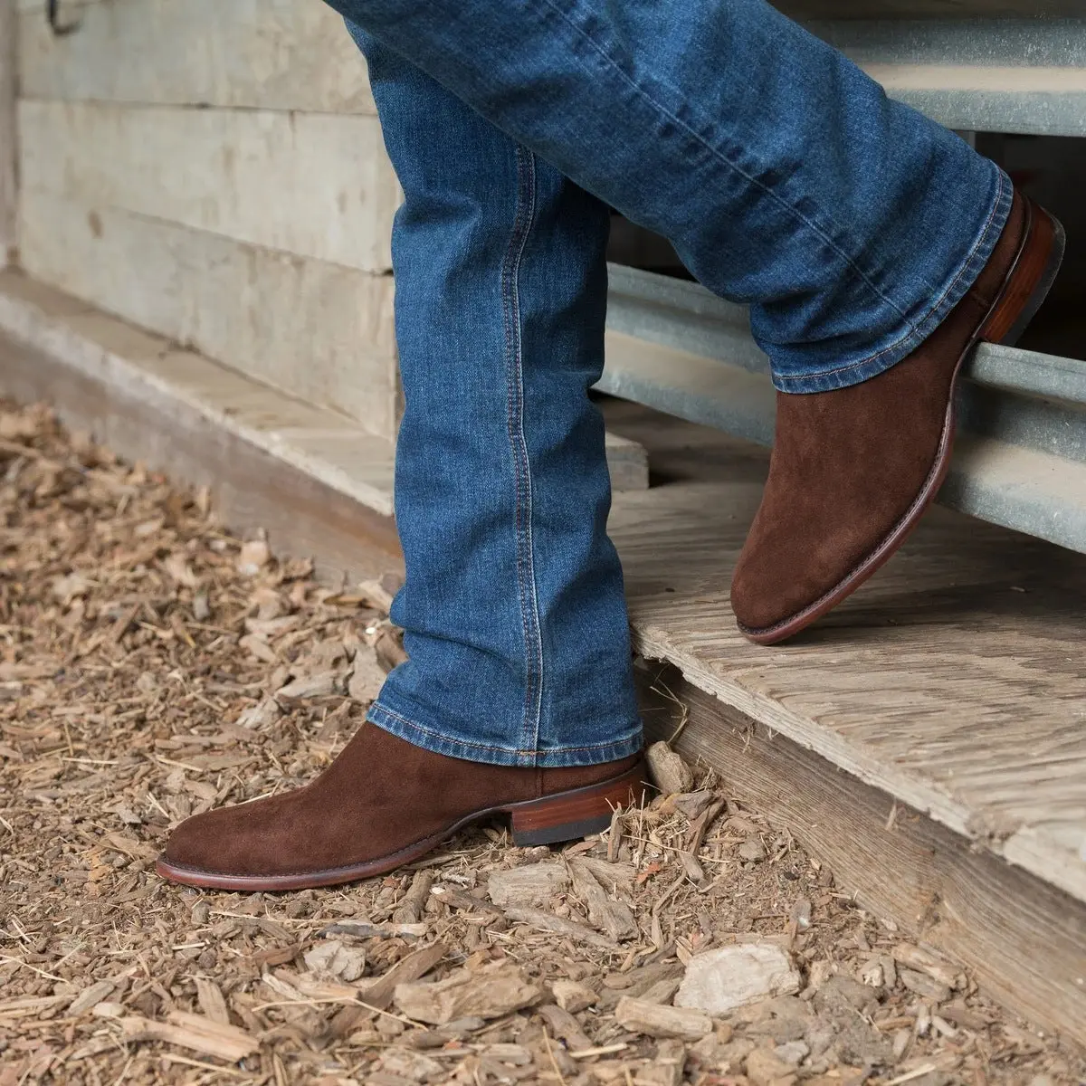 High-Top Cowboy Boots for Men – Stylish & Durable Design - Image 3