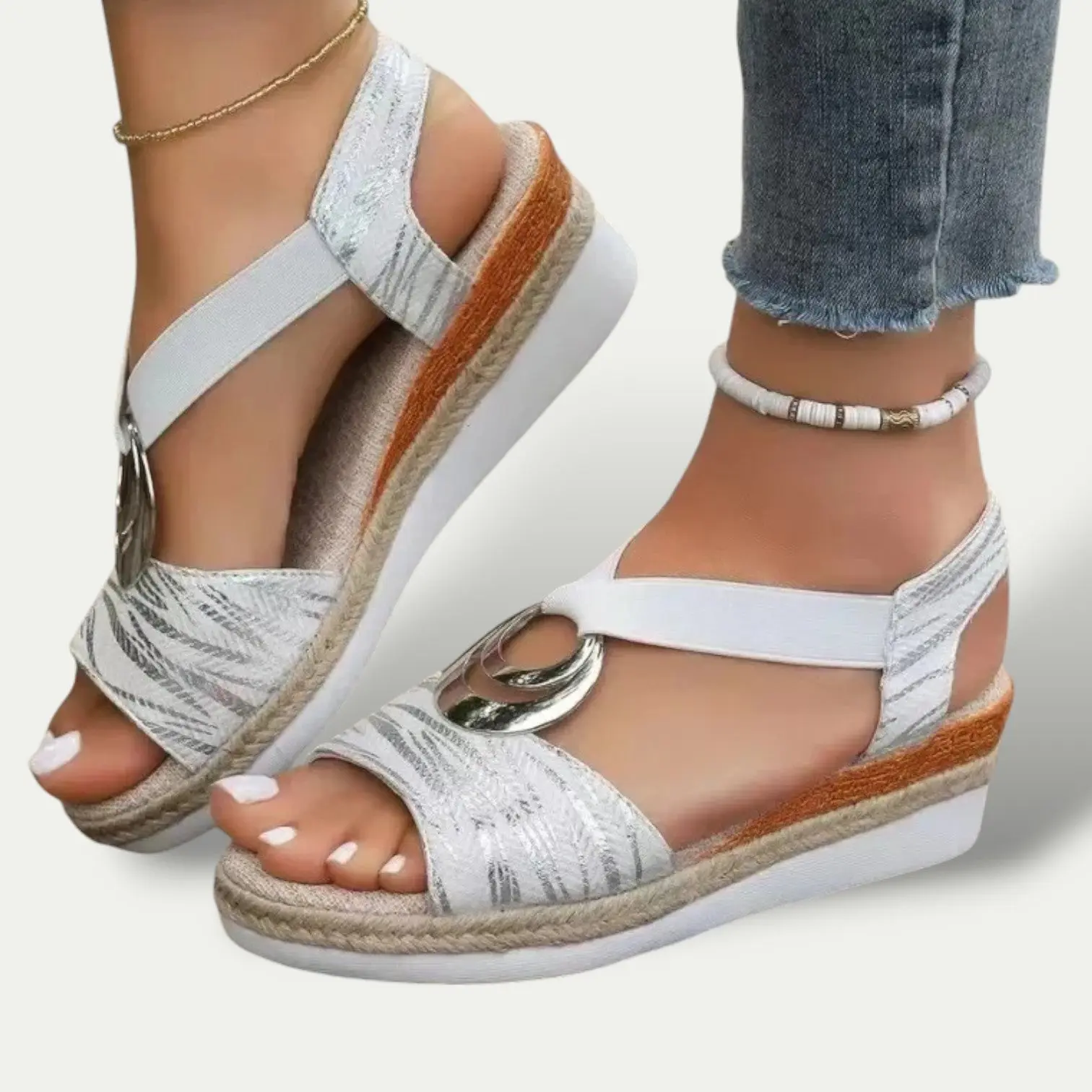 Women's Sandals Supportive Design With Low Heel - Image 3