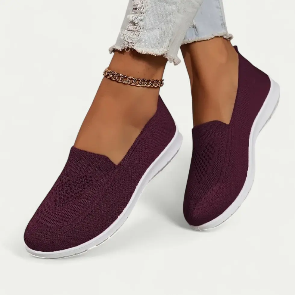 Women's Slip On Walking Shoes - Cushioned, Mesh & Comfort Fit - Image 6